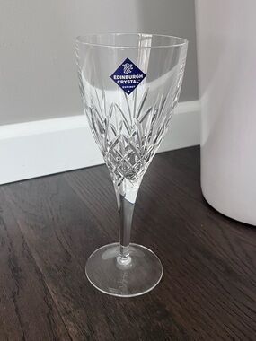 Crystal Wine Glasses - Set of 4